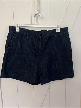 The Loft Women's Dark Denim 6”Shorts - size 14 NWT 💙